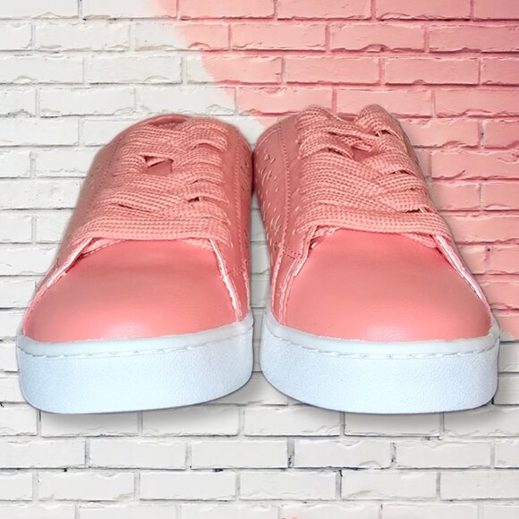 NIB Issac Mizrahi Tamara Lace Up Perforated Floral Eyelet Platform Sneakers - Picture 7 of 12